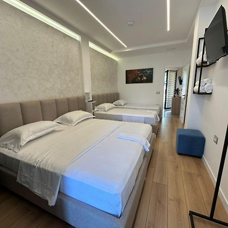 Hotel Europa Krujë מראה חיצוני תמונה