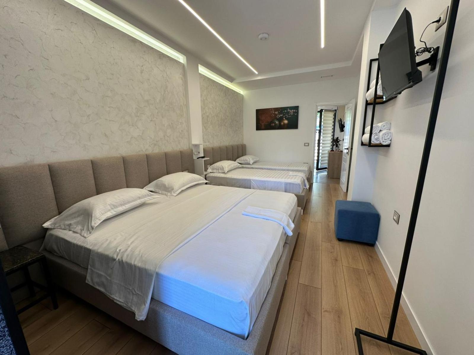 Hotel Europa Krujë מראה חיצוני תמונה